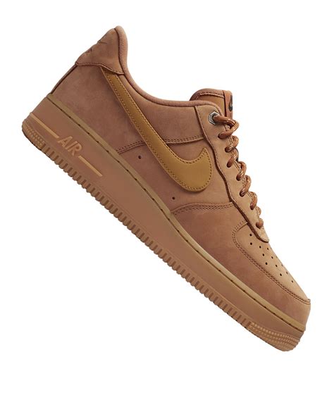 nike air force 1 braun weiß|Nike Air Force 1 sneaker.